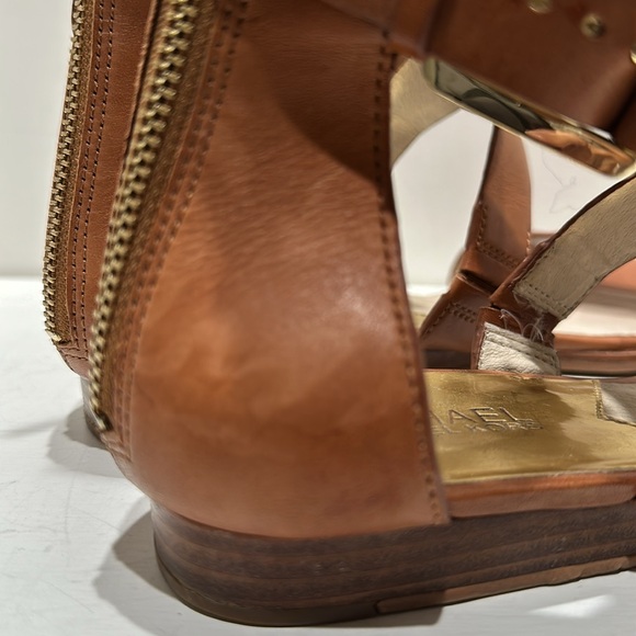 MICHAEL MICHAEL KORS “Josephine Brown Leather Gladiator Flat Sandals (Sz: 8.5) - Picture 10 of 13